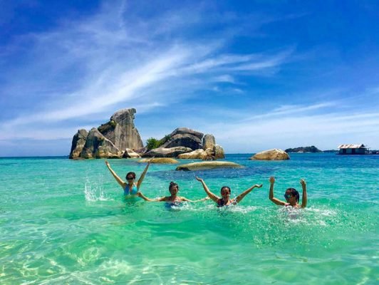 paket wisata belitung
